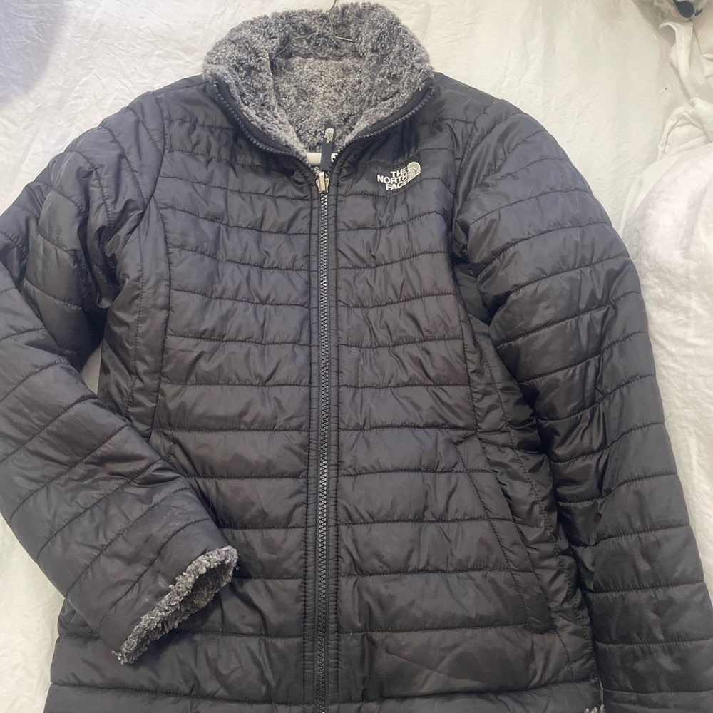 The North Face reversible jacket, kids 14/16. EUC